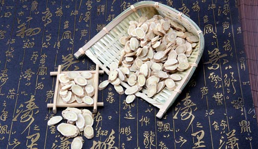 黄芪